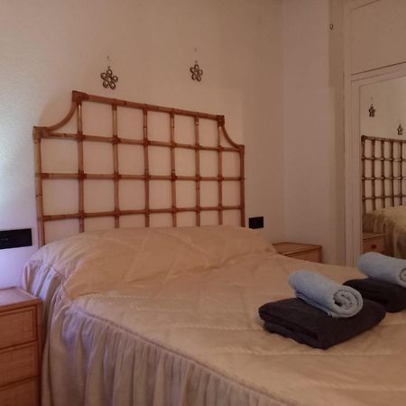Ferienwohnung Casa Martita Torrevieja Exterior foto