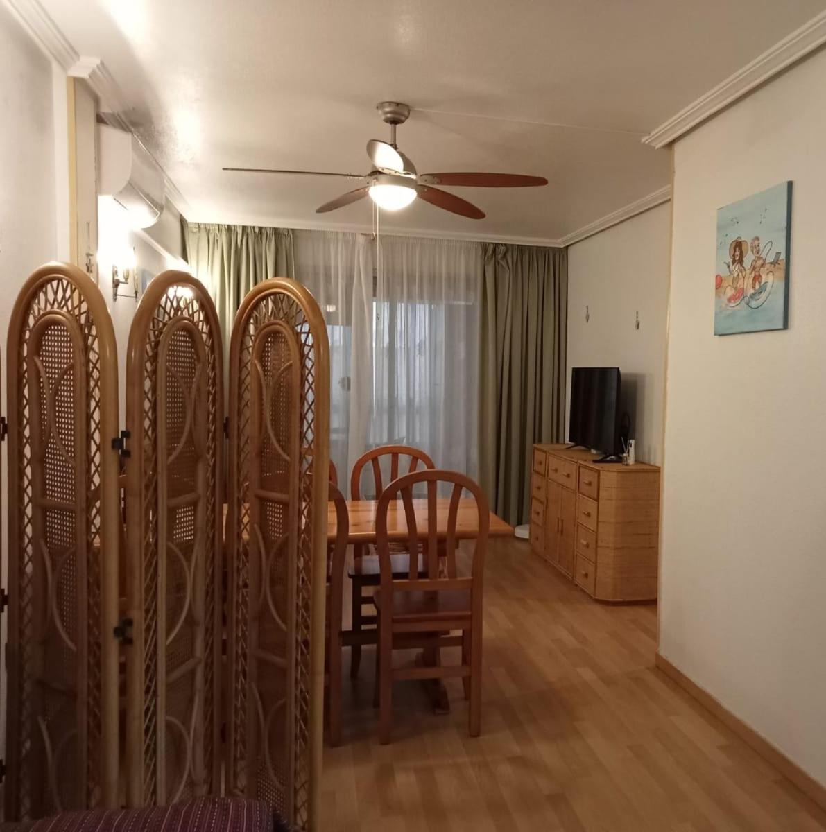 Ferienwohnung Casa Martita Torrevieja Exterior foto